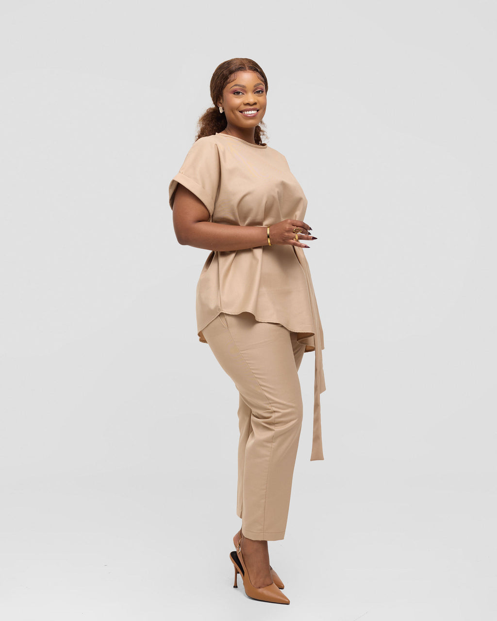 Asymmetric Monolith Set - Sahara Beige